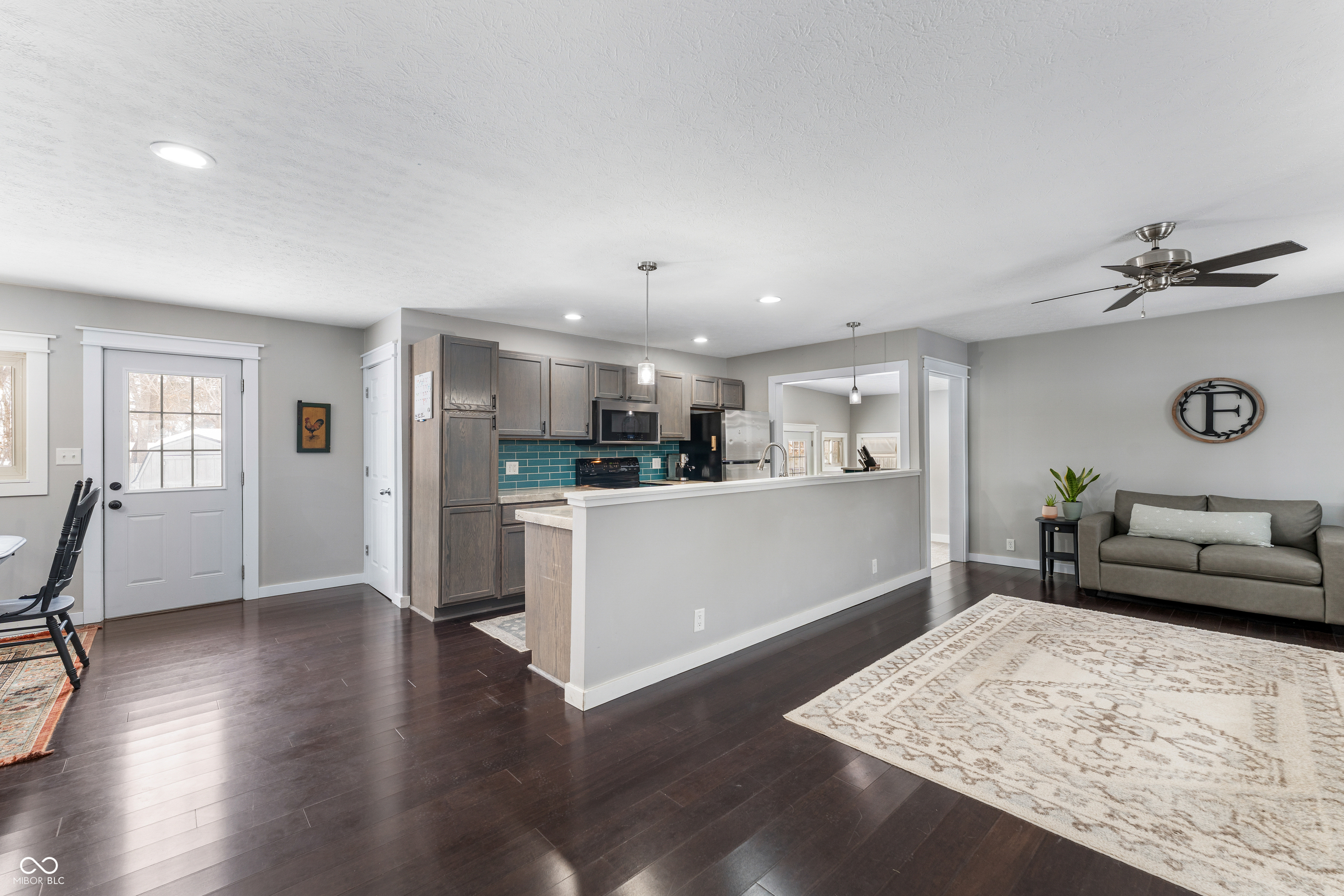 1874 West Northgate Drive Columbus, IN 47201 - Photo 8 of 63