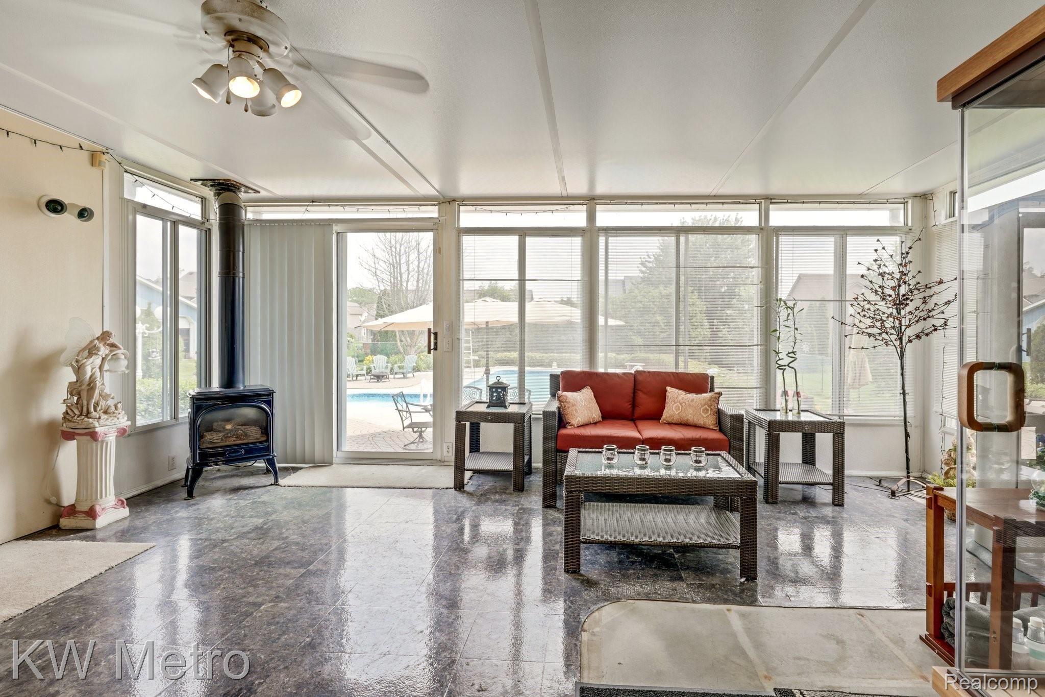 53700 North Foster Road New Baltimore, MI 48051 - Photo 13 of 43 28-web-or-mls-53700 North Foster Road Chesterfield0025.jpg
