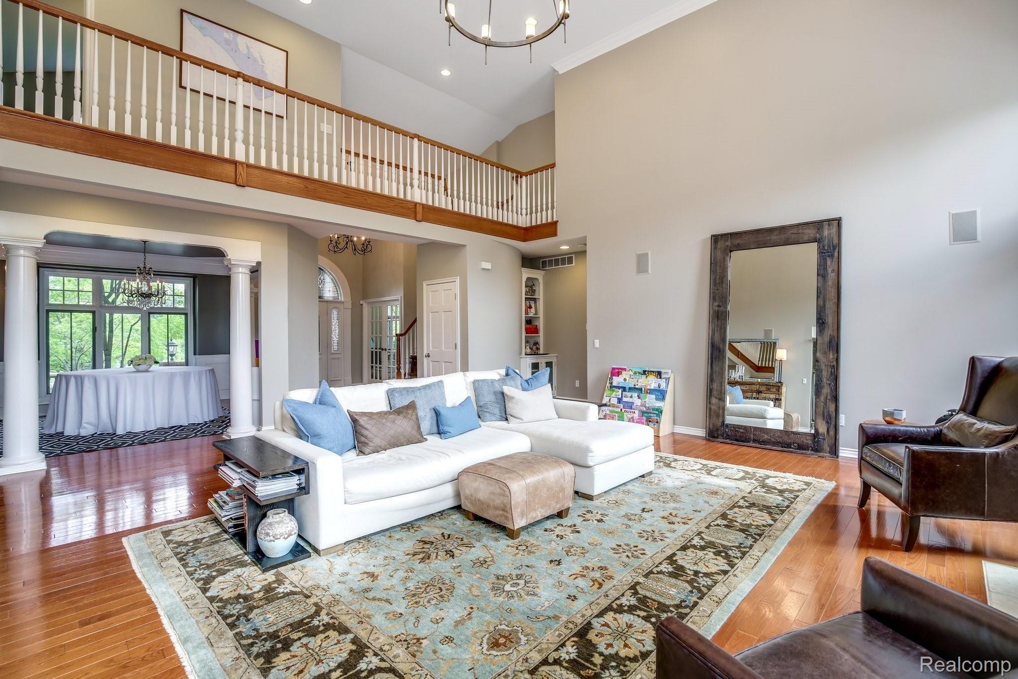 7256 Forest Way Drive Brighton, MI 48116 - Photo 15 of 42 Great room