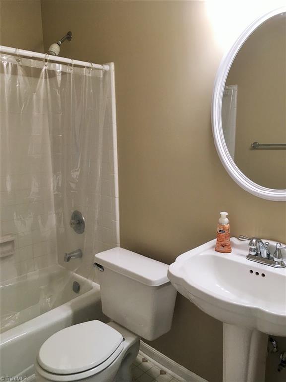 5905 High View Road Greensboro, NC 27410 - Photo 14 of 22 Gallery Image 14
