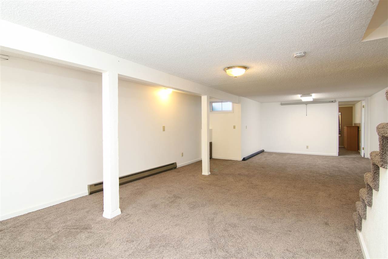 611 North Walnut Road Spokane Valley, WA 99206 - Photo 11 of 20