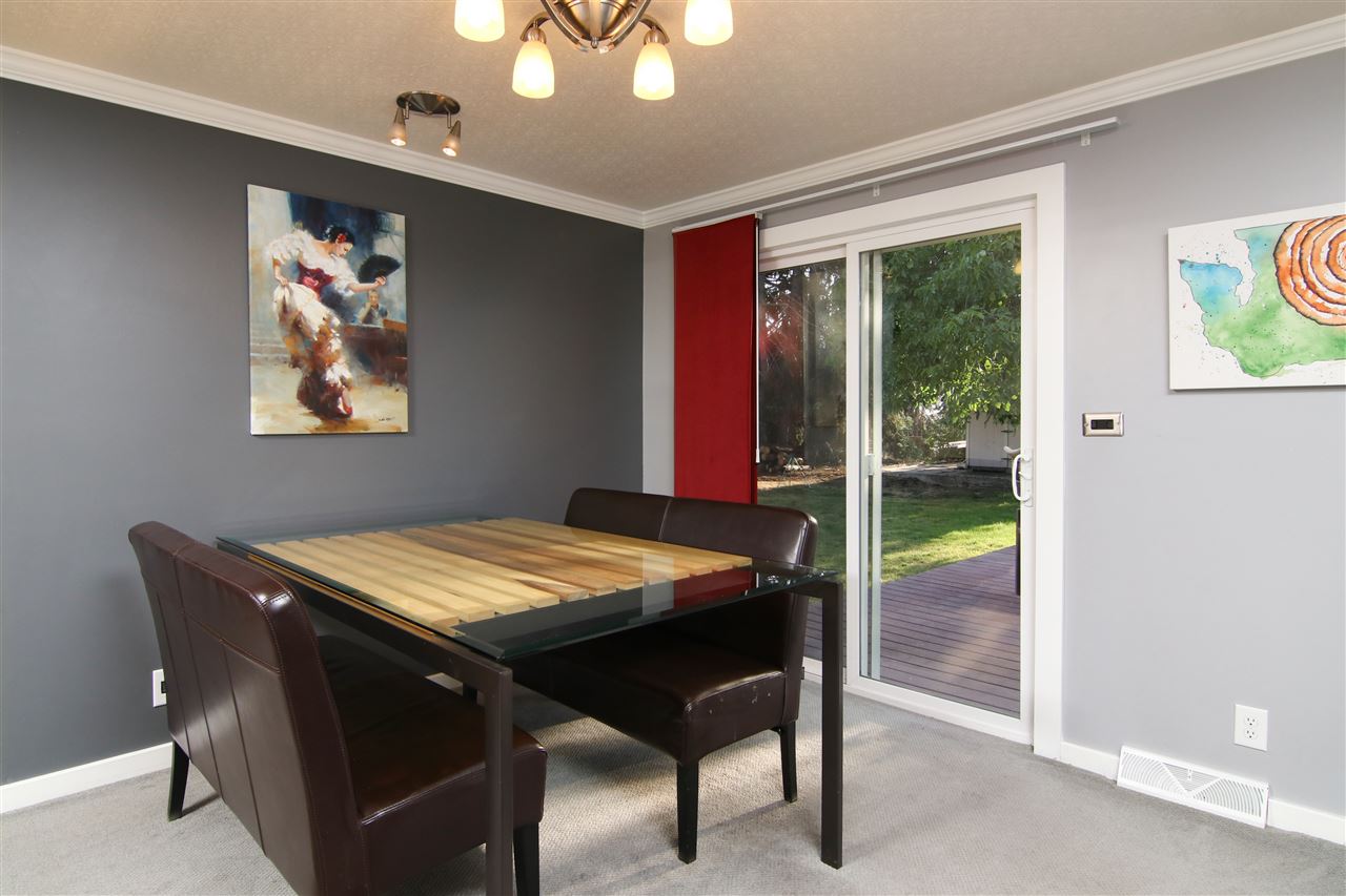 611 North Walnut Road Spokane Valley, WA 99206 - Photo 7 of 20