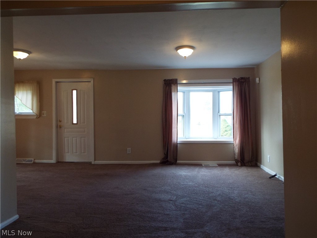 7119 Liberty Road Solon, OH 44139 - Photo 7 of 25 Gallery Image 7