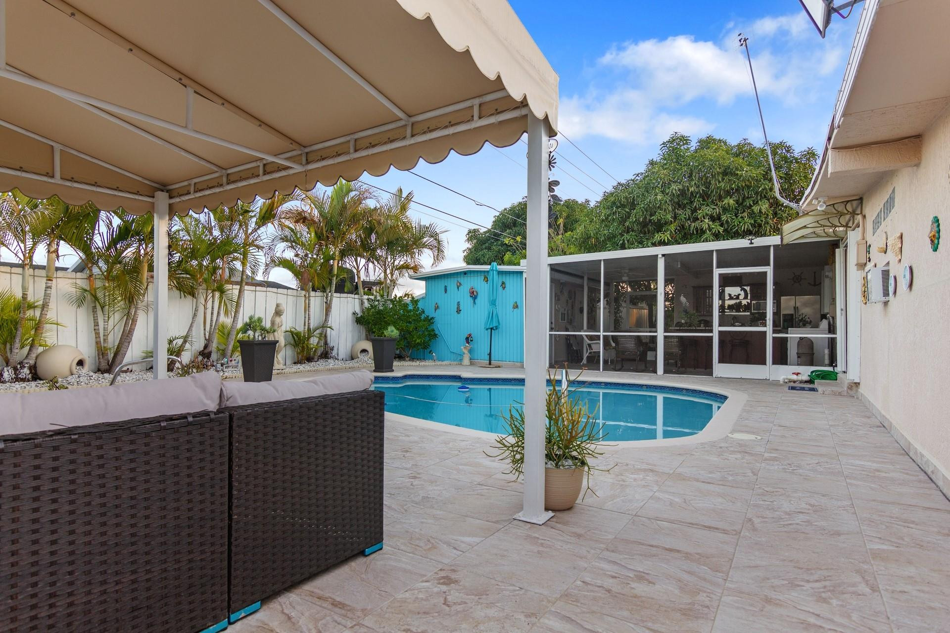 17211 Southwest 119th Court Miami, FL 33177 - Photo 17 of 37 Photo 17