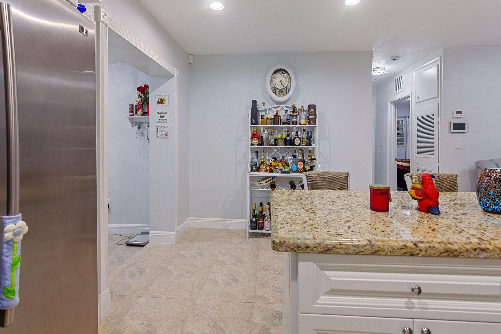 17211 Southwest 119th Court Miami, FL 33177 - Photo 8 of 37 Photo 8