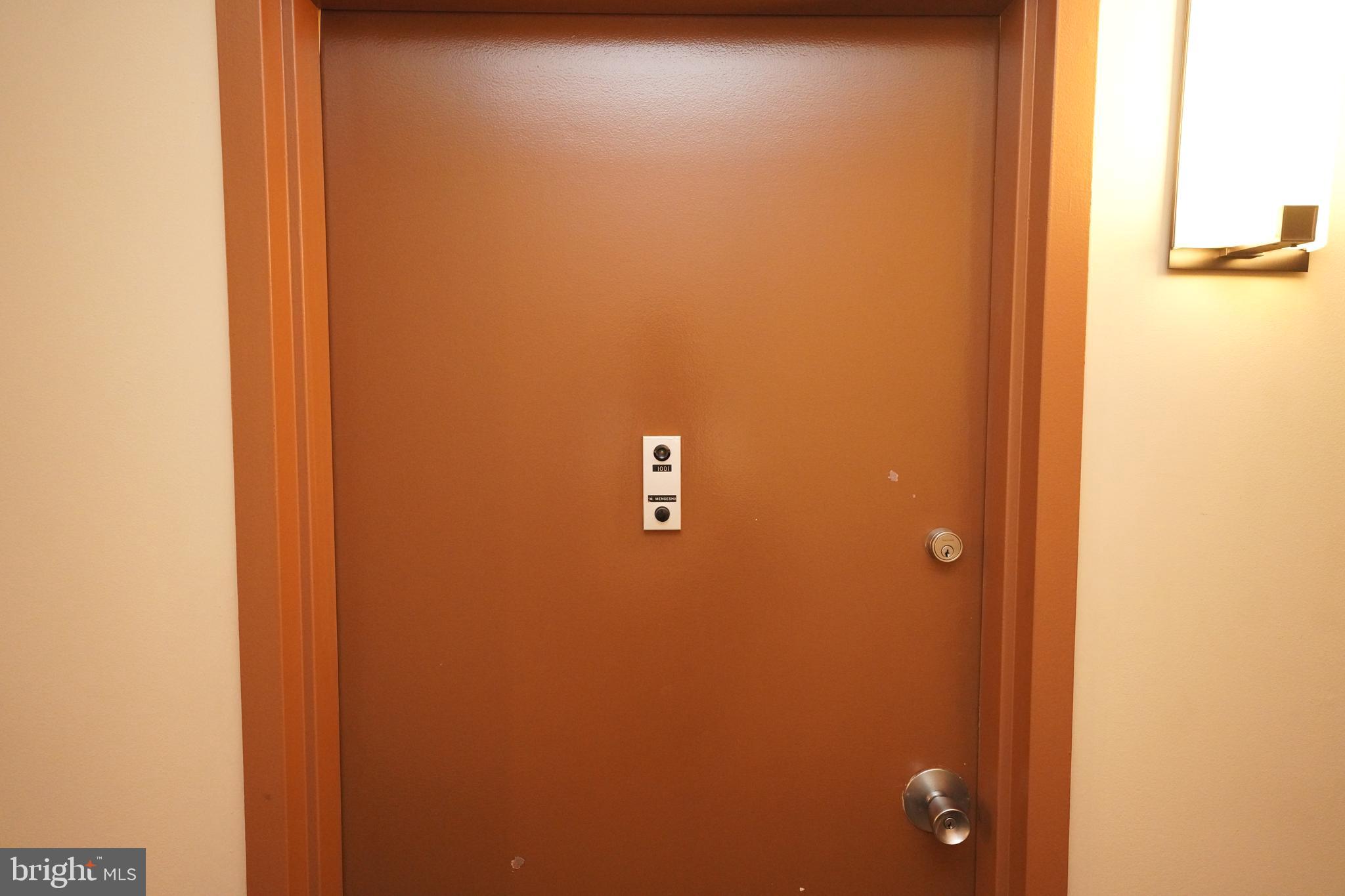 1111 University Boulevard West, Unit 1001A Silver Spring, MD 20902 - Photo 5 of 27 a view of a bathroom