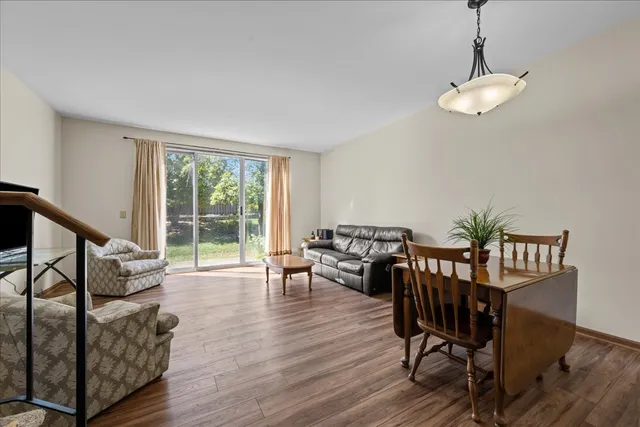 $282,500 | 425 Mill Street, Batavia, IL 60510