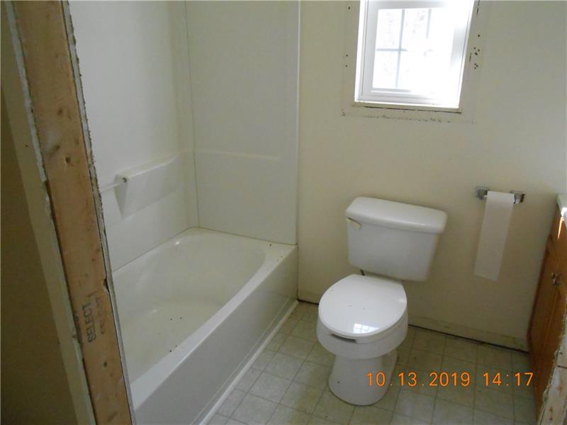 674 Hemlock Road Indiana, PA 15701 - Photo 10 of 25 Gallery Image 10