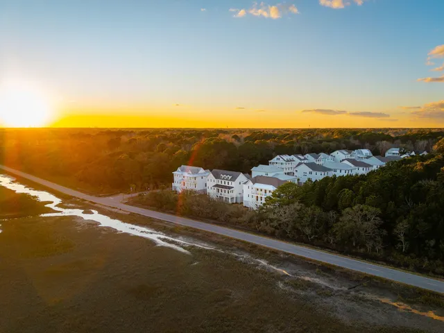 $1,589,990 | 3908 Seafood Road, Awendaw, SC 29429