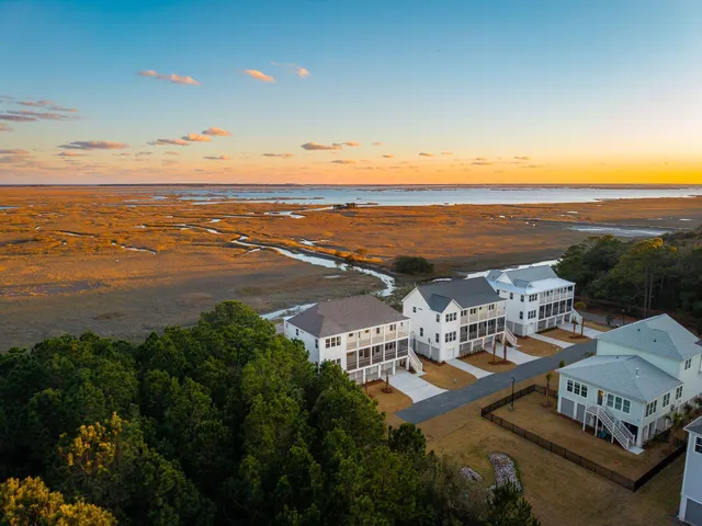 $1,589,990 | 3908 Seafood Road, Awendaw, SC 29429