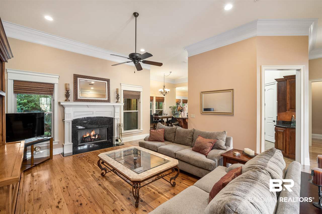 139 Sandy Shoal Loop Fairhope, AL 36532 - Photo 4 of 44
