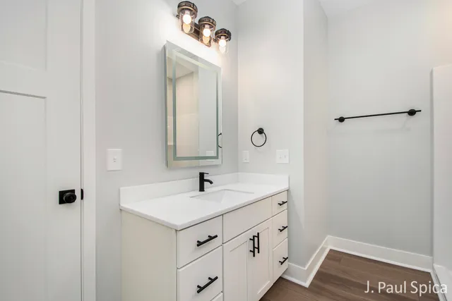 $299,900 | 1211 Madera Court, Byron Center, MI 49315