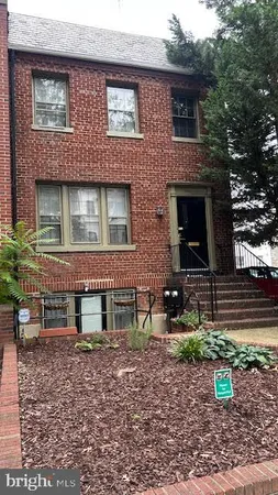 $2,695 | 1511 P Street Northwest, Unit 2, Washington, DC 20005