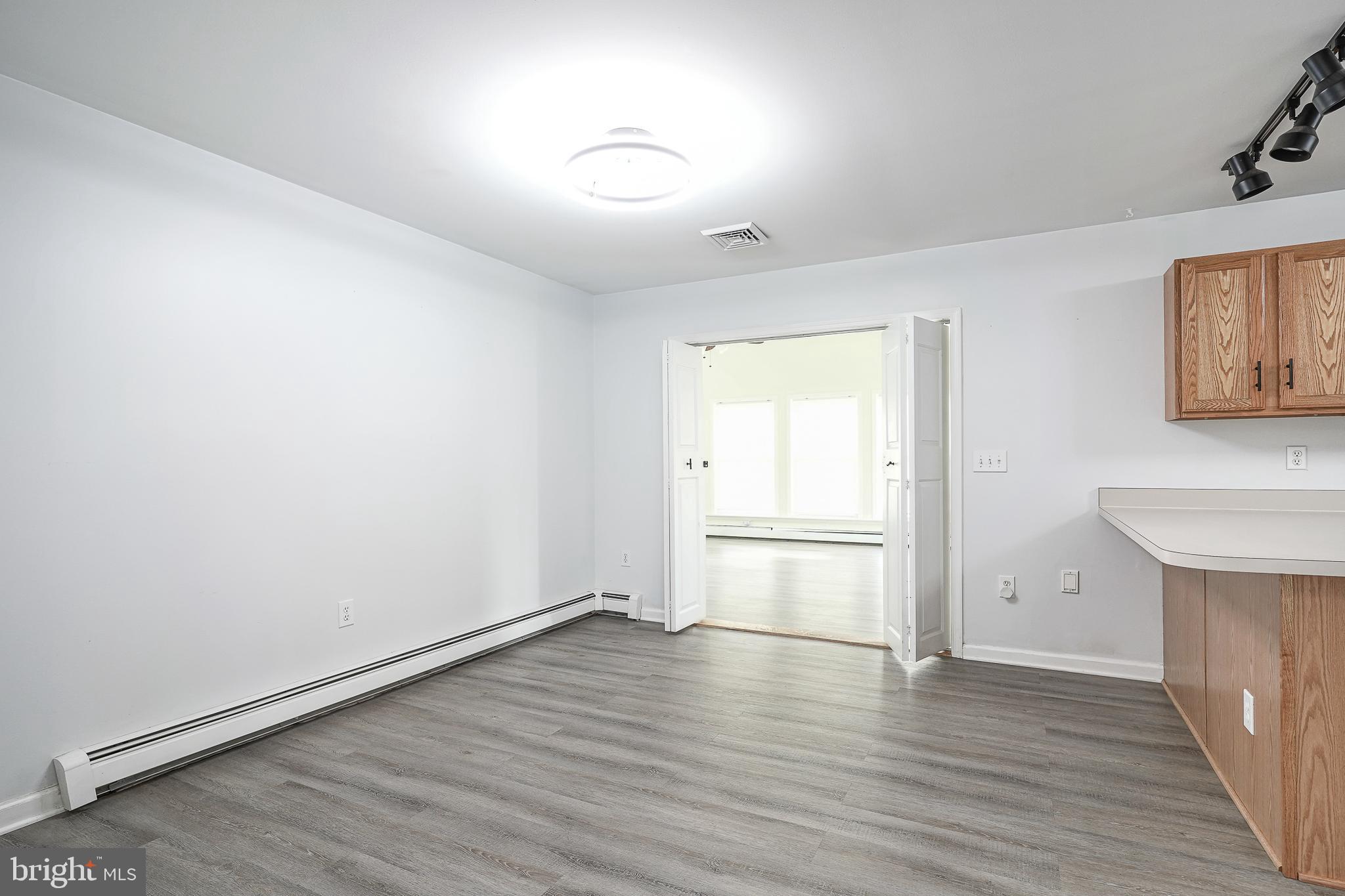 167 Watsons Mill Road Elmer, NJ 08318 - Photo 11 of 37