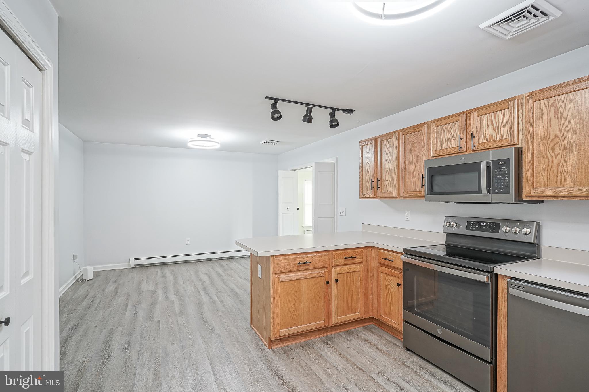 167 Watsons Mill Road Elmer, NJ 08318 - Photo 5 of 37