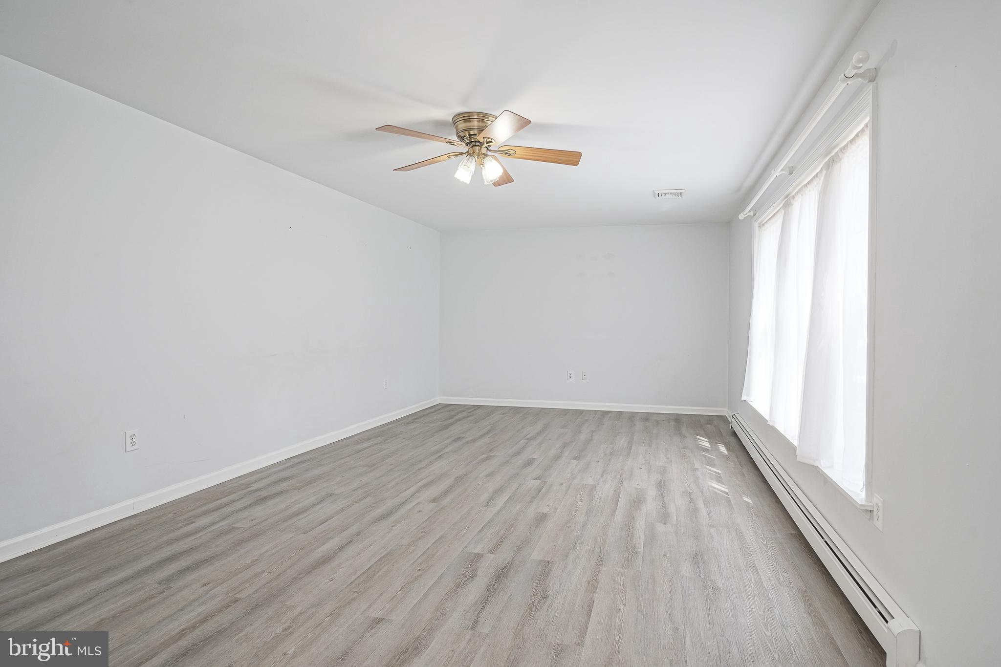 167 Watsons Mill Road Elmer, NJ 08318 - Photo 9 of 37