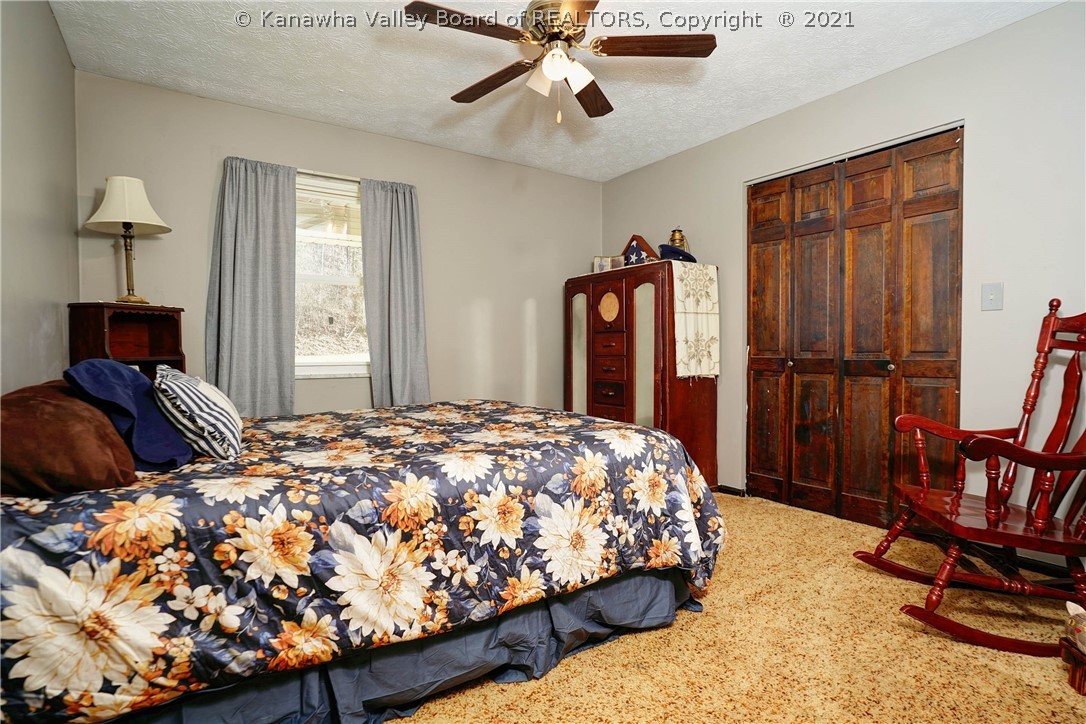 2256 Long Ridge Road Elkview, WV 25071 - Photo 16 of 32 Gallery Image 16