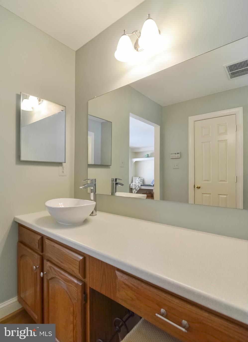 7131 Baldwin Ridge Road Warrenton, VA 20187 - Photo 22 of 30 Double vanity