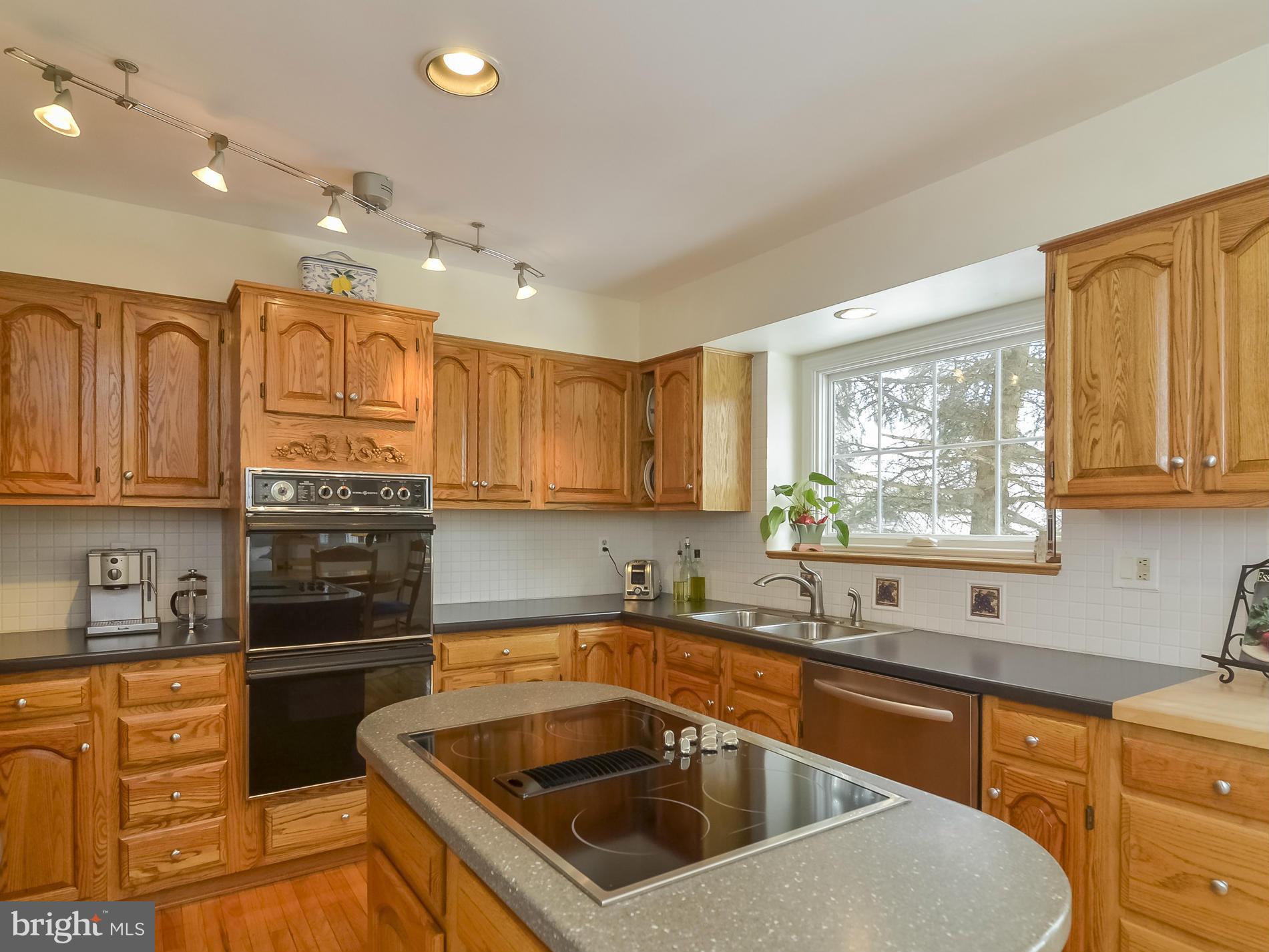 7131 Baldwin Ridge Road Warrenton, VA 20187 - Photo 10 of 30 Kitchen