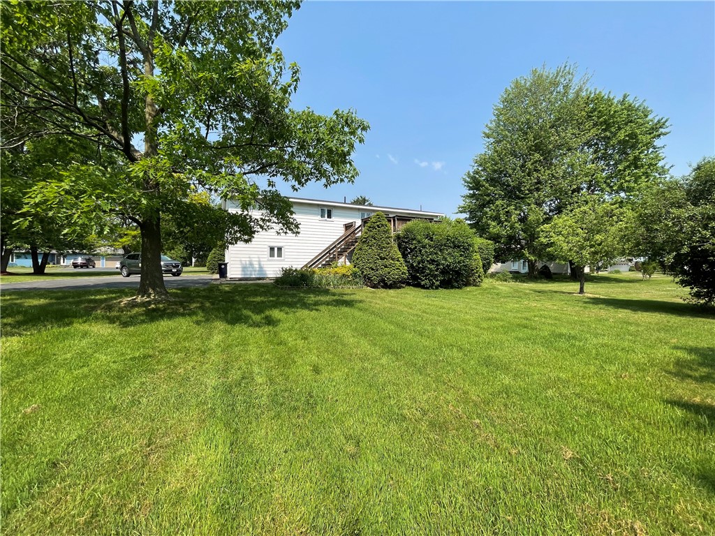 11 Anthony Drive Seneca Falls, NY 13148 - Photo 4 of 45