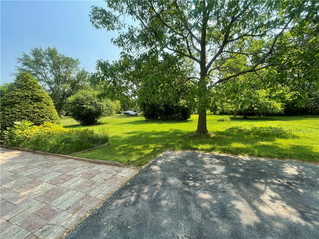 11 Anthony Drive Seneca Falls, NY 13148 - Photo 7 of 45