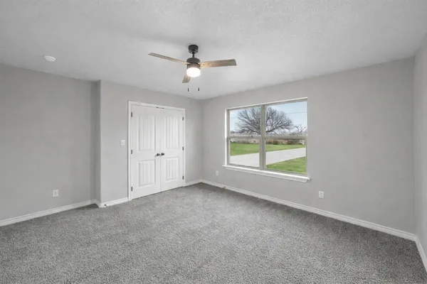$2,150 | 228 St Charles Drive, Springtown, TX 76082
