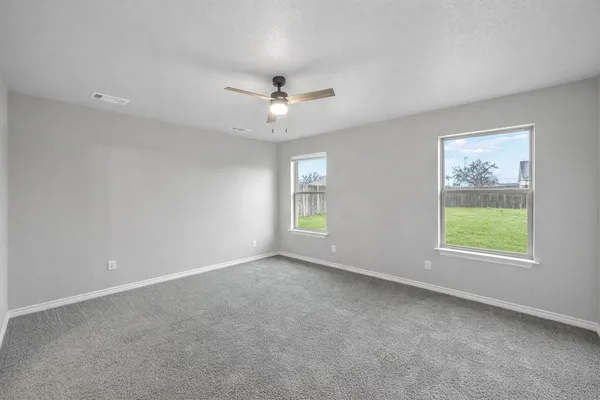 $2,150 | 228 St Charles Drive, Springtown, TX 76082