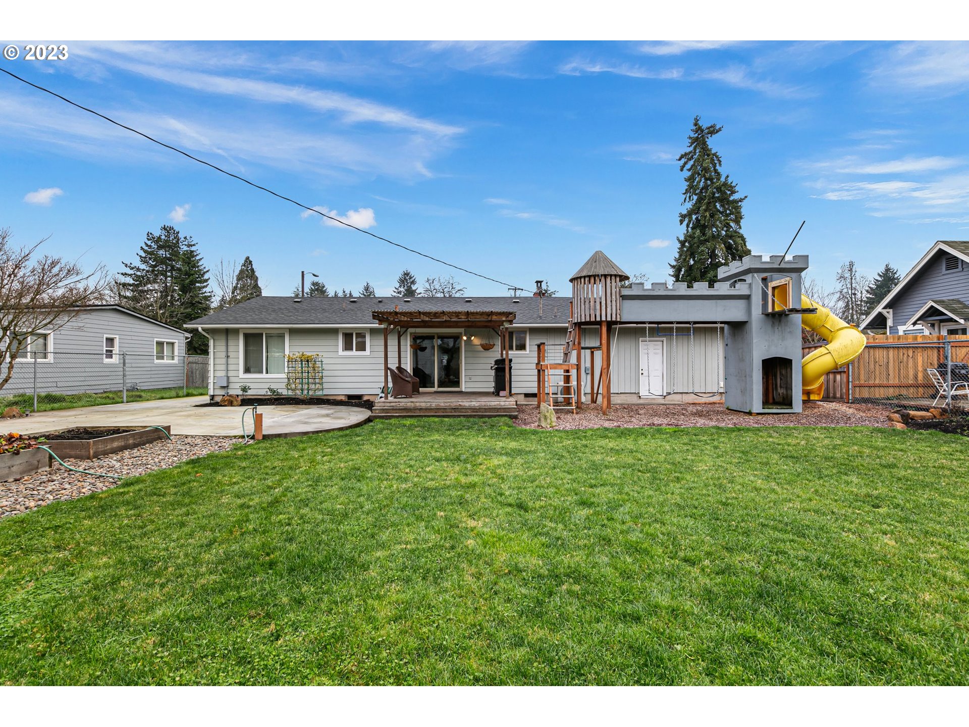 3335 Harlow Road Eugene, OR 97401 - Photo 20 of 42 Gallery Image 20