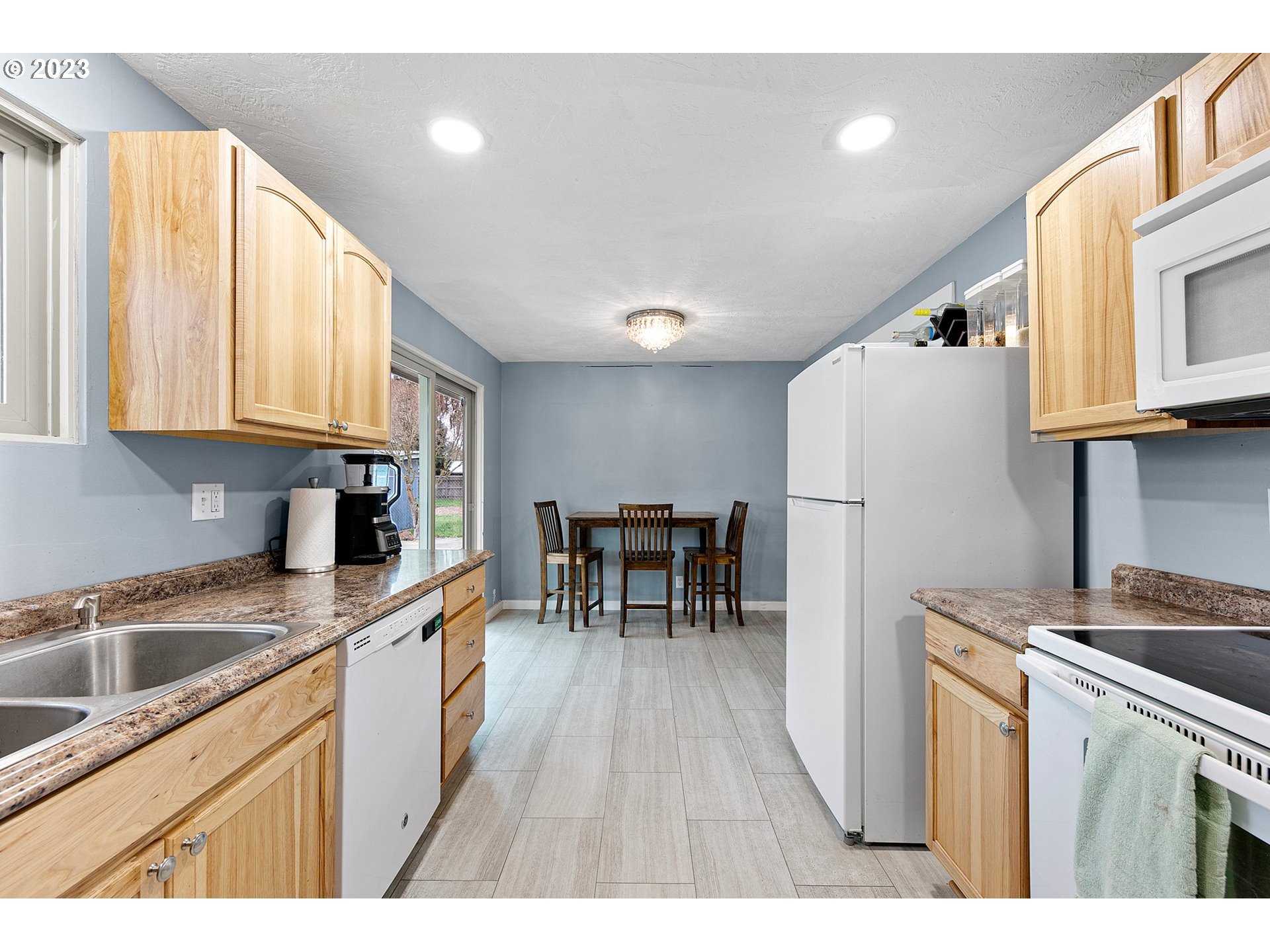 3335 Harlow Road Eugene, OR 97401 - Photo 7 of 42 Gallery Image 7