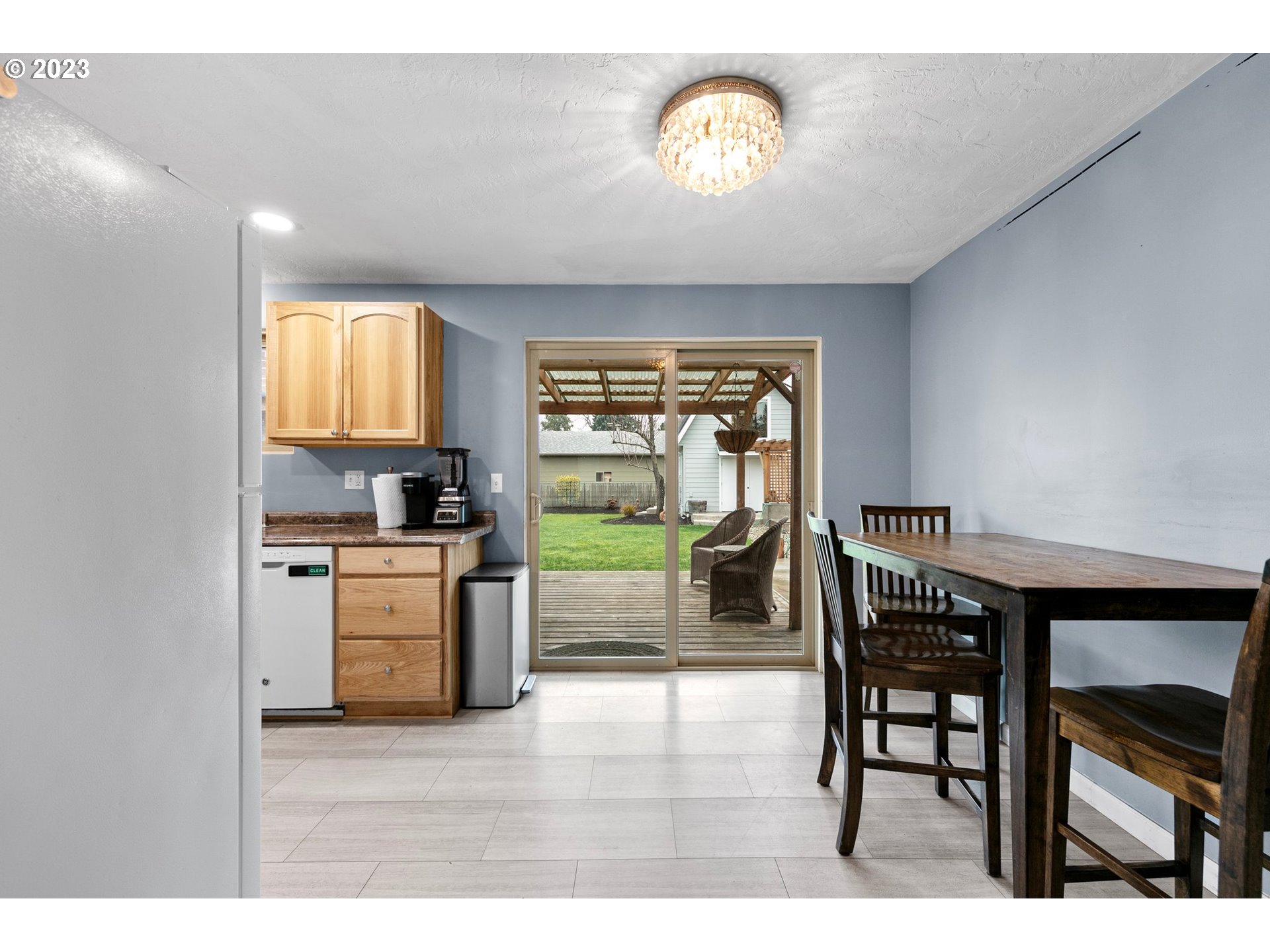 3335 Harlow Road Eugene, OR 97401 - Photo 10 of 42 Gallery Image 10