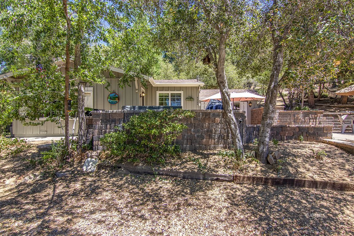 54440 Valley-View Idyllwild, CA 92549 - Photo 52 of 53 a view of a house with a tree in the yard