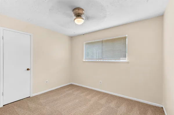 $1,900 | 9603 Landry Boulevard, Spring, TX 77379