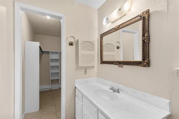$1,900 | 9603 Landry Boulevard, Spring, TX 77379