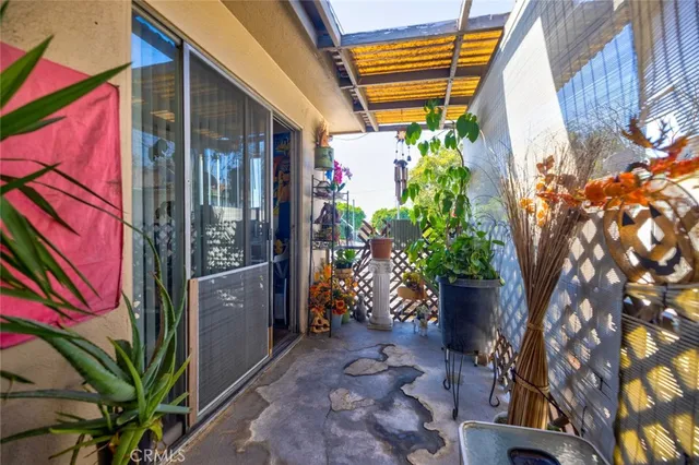 $1,379,000 | 2912 West Via Acosta, Montebello, CA 90640