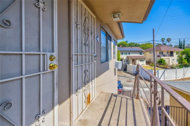 $1,379,000 | 2912 West Via Acosta, Montebello, CA 90640