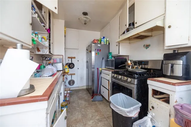 $1,379,000 | 2912 West Via Acosta, Montebello, CA 90640