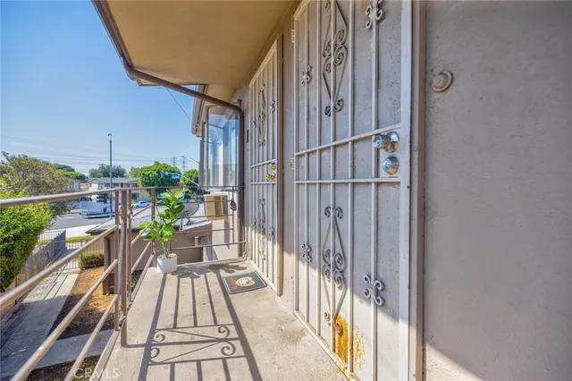 $1,379,000 | 2912 West Via Acosta, Montebello, CA 90640