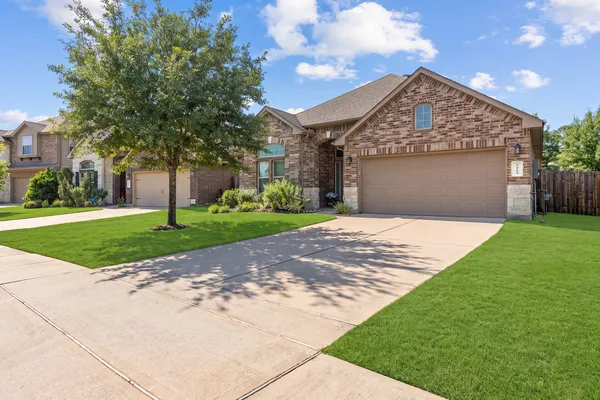 $394,900 | 5414 Claymore Meadow Lane, Spring, TX 77389