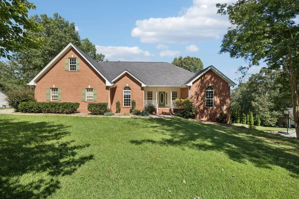 $649,900 | 7435 Coastal Drive, Harrison, TN 37341