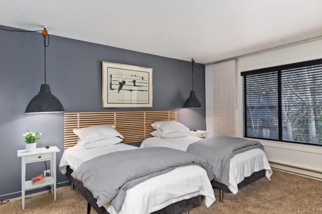 $589,000 | 48 Aspen Terrace, Unit 4, Crowley Lake, CA 93546