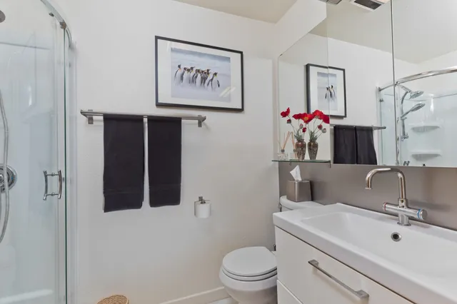 $589,000 | 48 Aspen Terrace, Unit 4, Crowley Lake, CA 93546