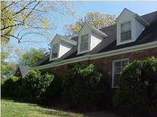 242 South Crest Road Chattanooga, TN 37404 - Photo 1 of 9 Primary Photo
