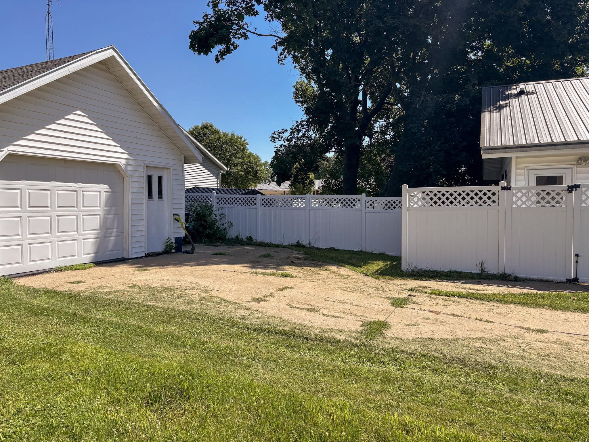 930 5th Street Fennimore, WI 53809 - Photo 12 of 17