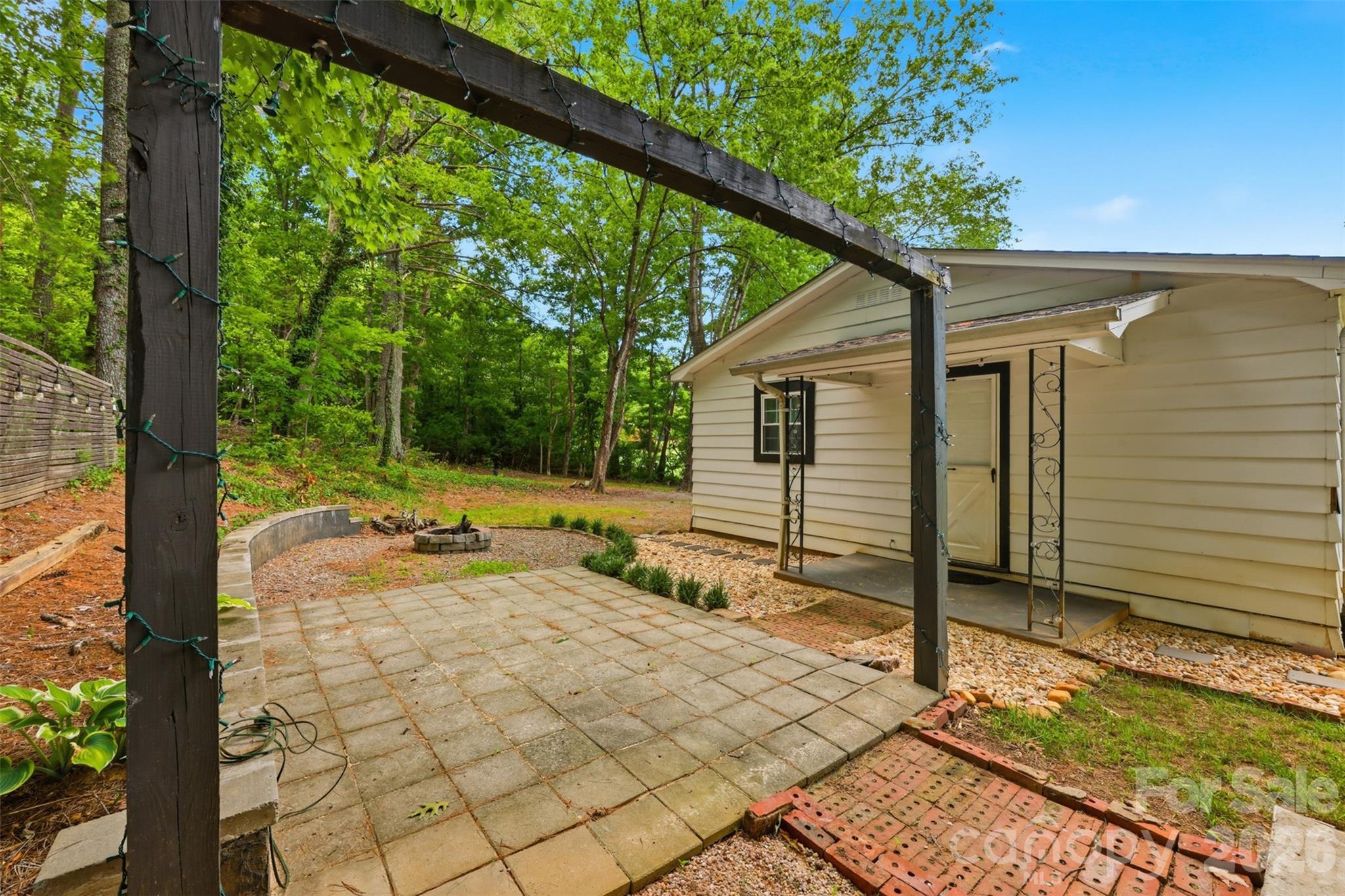 1320 Tom Fox Street Morganton, NC 28655 - Photo 10 of 34
