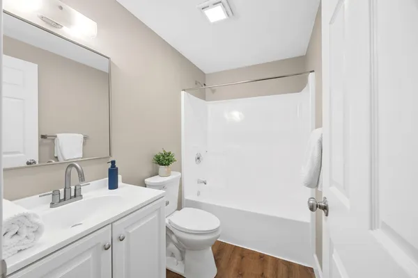 $450,000 | 425 Main Street, Unit D, Chatham, MA 02633