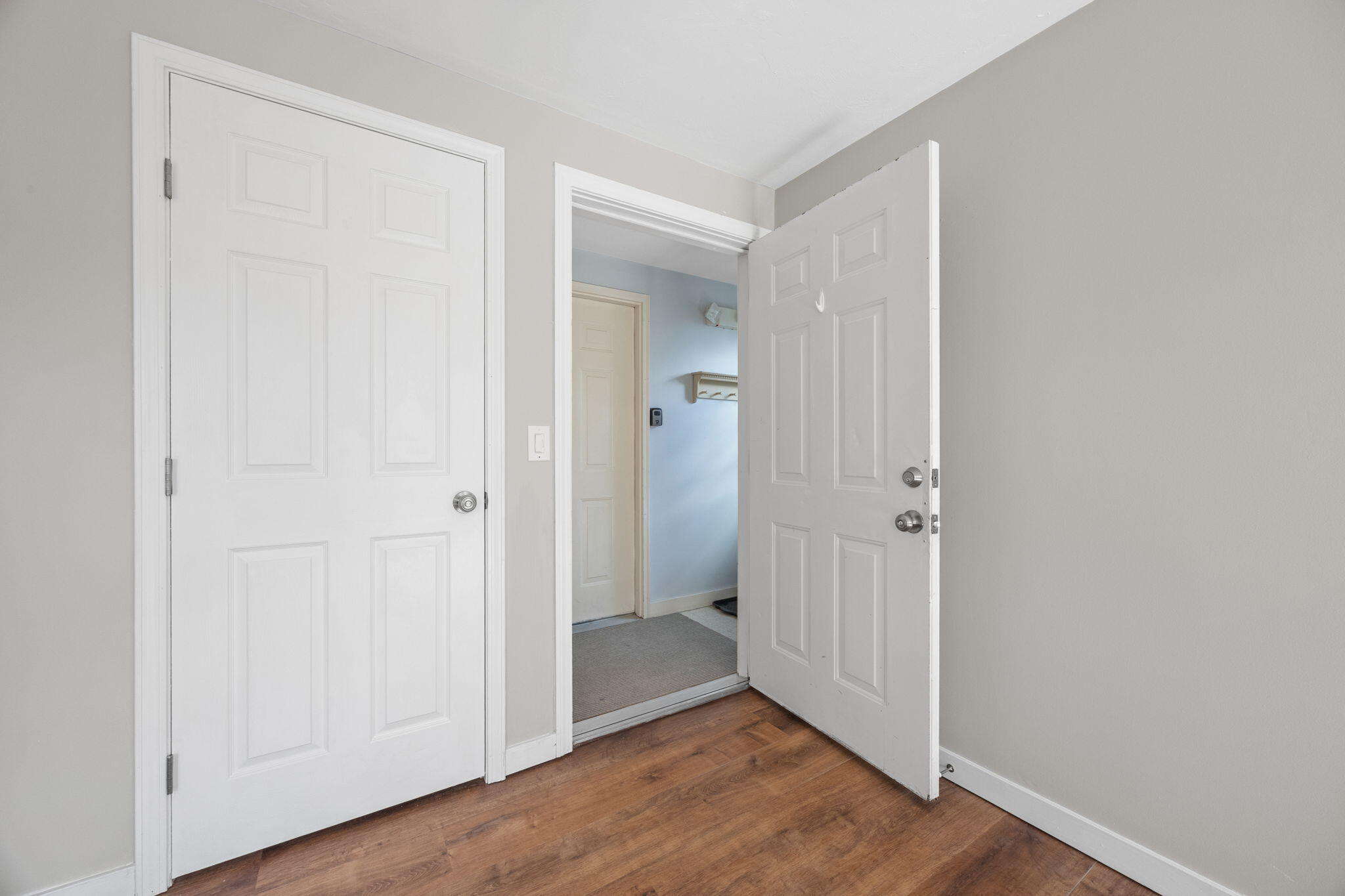 425 Main Street, Unit D Chatham, MA 02633 - Photo 6 of 25 3-web-or-mls-425-main-st