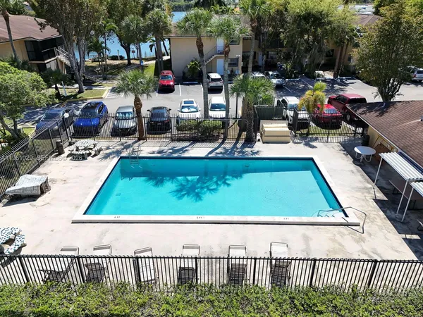 a view of outdoor space