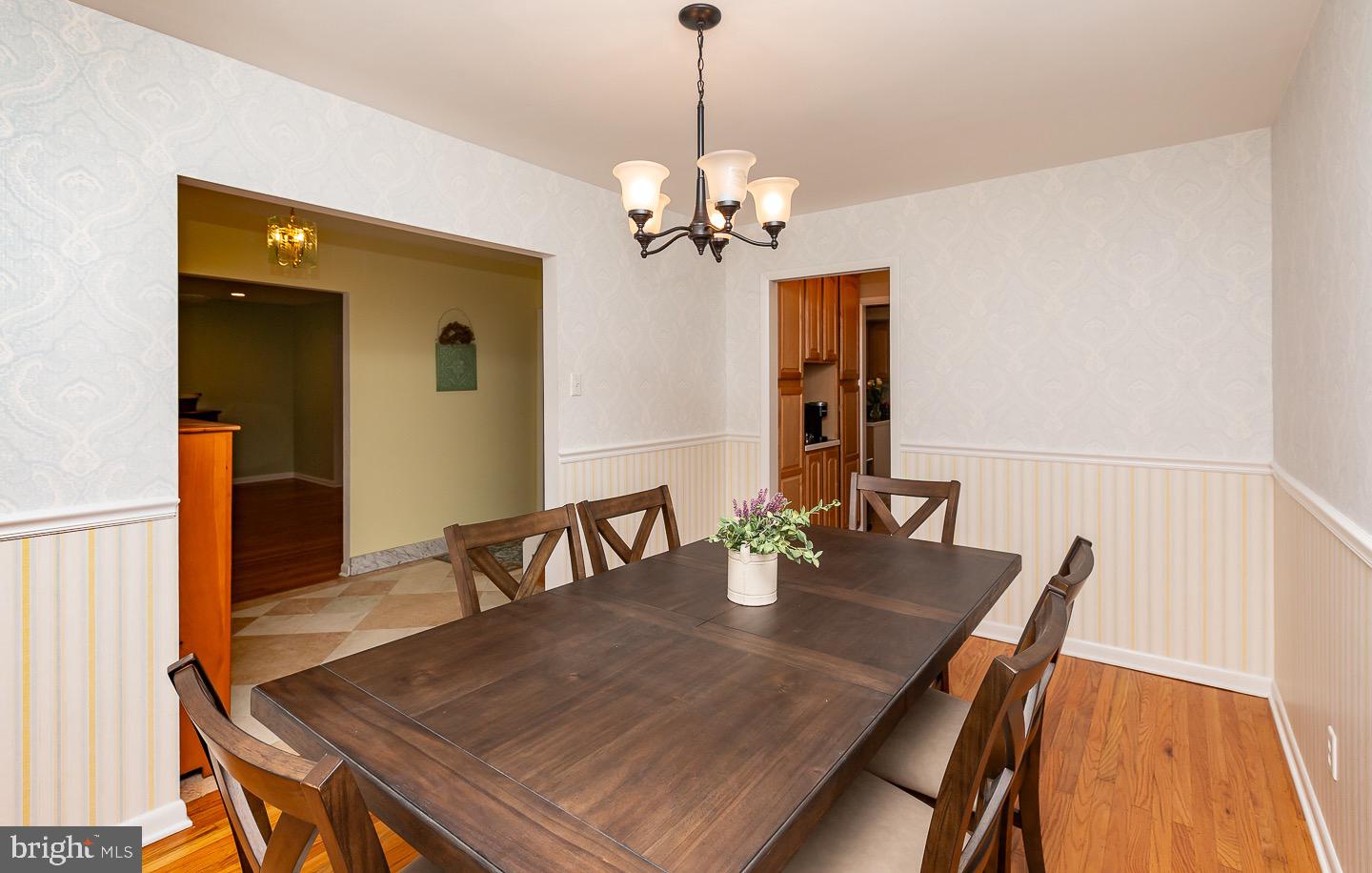 244 Glendale Road Havertown, PA 19083 - Photo 5 of 53 Gallery Image 5