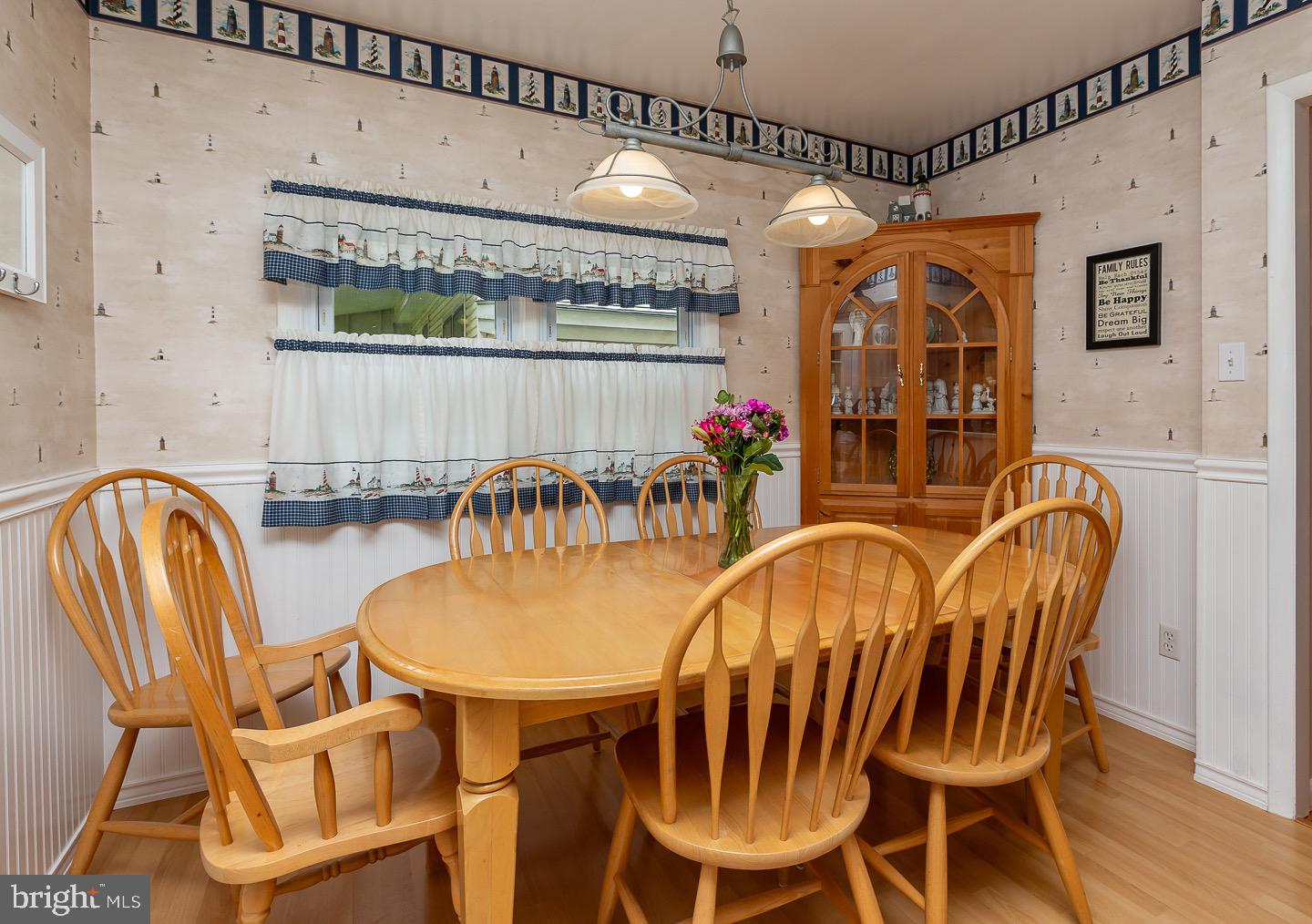 244 Glendale Road Havertown, PA 19083 - Photo 8 of 53 Gallery Image 8