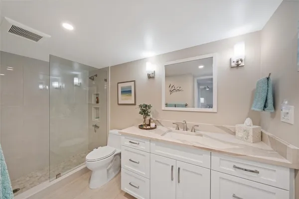 $13,000 | 8840 South Sea Oaks Way, Unit 107, Vero Beach, FL 32963